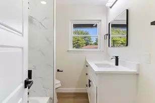 729 Finland St, Grand Prairie, TX 75050 - Photo 20