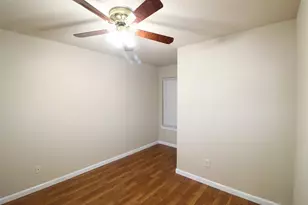 201 Bellwood Dr, Garland, TX 75040 - Photo 18