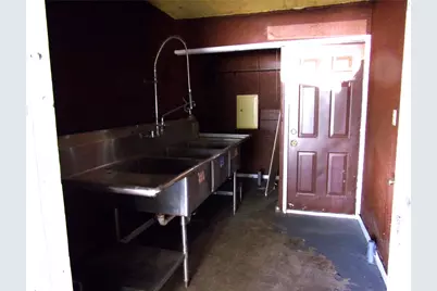 806 North High, San Saba, TX 76877 - Photo 8