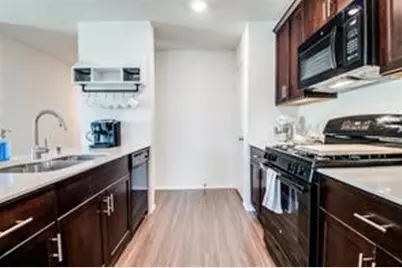 340 Falling Star Drive, Fort Worth, TX 76052 - Photo 12