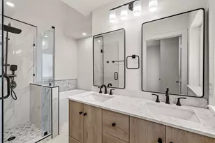 2244 Hurstview Dr, Hurst, TX 76054 - Photo 18