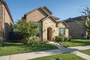 1408 Wildflower Wy, Little Elm, TX 76227 - Photo 2