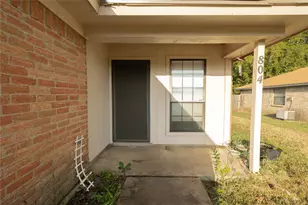 804 White Rock St, Saginaw, TX 76179 - Photo 2