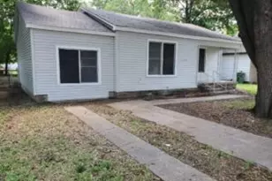 3108 Cedar Park Blvd, Richland Hills, TX 76118 - Photo 2