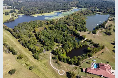 1022 Shadow Lakes Drive, Wills Point, TX 75169 - Photo 26