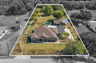 916 County Rd 913, Joshua, TX 76058 - Photo 36