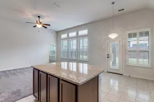 809 Orleans Sq, Aubrey, TX 76227 - Photo 4