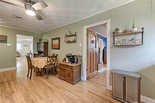 2438 Sharon St, Dallas, TX 75211 - Photo 10