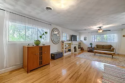 2438 Sharon Street, Dallas, TX 75211 - Photo 6