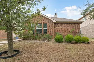 1313 Honeywood Ln, Royse City, TX 75189 - Photo 2
