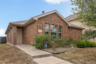 1313 Honeywood Ln, Royse City, TX 75189 - Photo 1