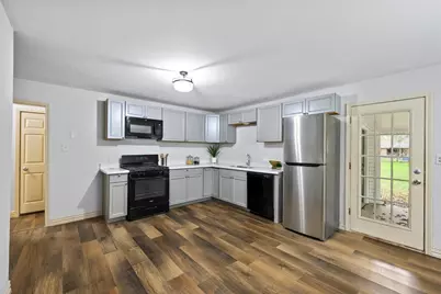 409 E 2nd Street, Quinlan, TX 75474 - Photo 8