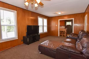 512 N Roberts St, West, TX 76691 - Photo 6