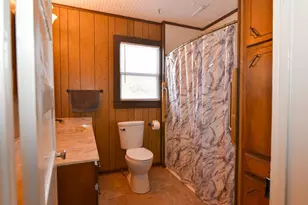 512 N Roberts St, West, TX 76691 - Photo 16