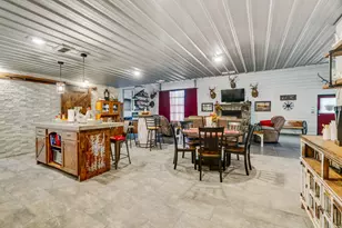 206 Laramie Lake Dr, Powderly, TX 75473 - Photo 12