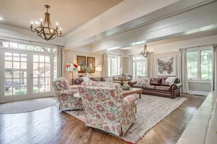 306 Prairie Ave, Cleburne, TX 76033 - Photo 22