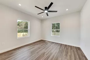 2418 Lyola St, Dallas, TX 75241 - Photo 16