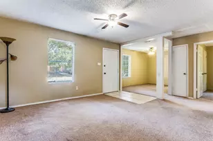 825 Blue Ridge Dr, Burleson, TX 76028 - Photo 4