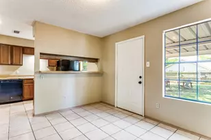 825 Blue Ridge Dr, Burleson, TX 76028 - Photo 10