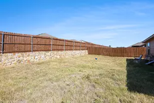 805 Durango Ln, Cleburne, TX 76033 - Photo 24