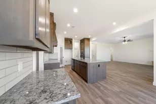 431 Paradise Ridge Dr, Waxahachie, TX 75167 - Photo 14