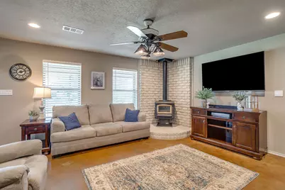 2900 County Road 425, Cleburne, TX 76031 - Photo 8