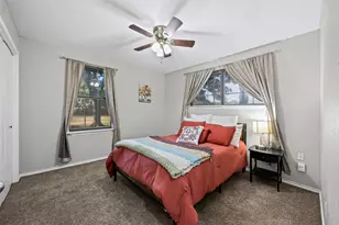 113 Hackberry St, Oak Leaf, TX 75154 - Photo 20