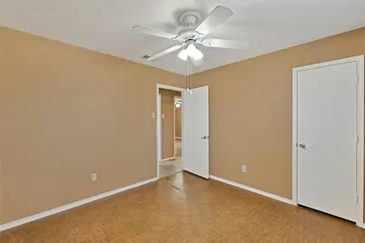 646 Gallant Fox Drive, Dallas, TX 75211 - Photo 18