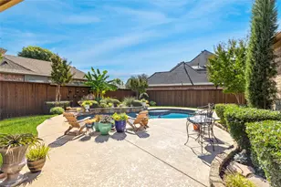 8600 Foxwood Dr, North Richland Hills, TX 76182 - Photo 34