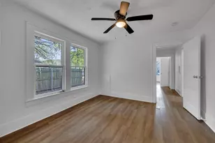 3626 Meyers St, Dallas, TX 75215 - Photo 10