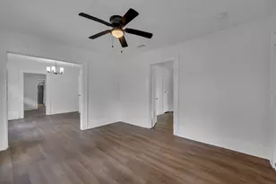 3626 Meyers St, Dallas, TX 75215 - Photo 12