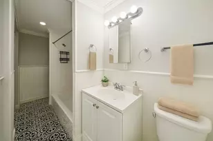 210 S Rosemont Ave, Dallas, TX 75208 - Photo 16