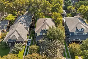 210 S Rosemont Ave, Dallas, TX 75208 - Photo 22