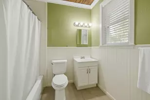 210 S Rosemont Ave, Dallas, TX 75208 - Photo 10