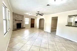 1900 Robinson St, Irving, TX 75060 - Photo 8