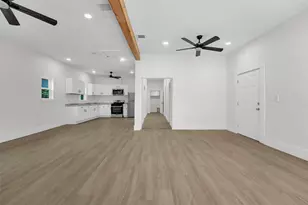 1237 E Terrell Ave, Fort Worth, TX 76104 - Photo 8