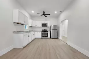 1237 E Terrell Ave, Fort Worth, TX 76104 - Photo 10