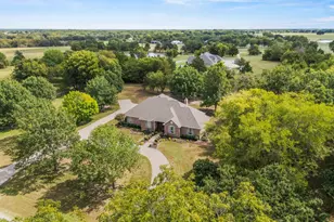 1 Bluebonnet Trl, Greenville, TX 75402 - Photo 1