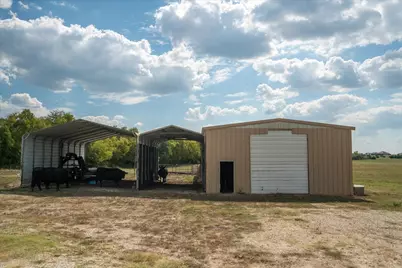 3679 Cr-1089, Celeste, TX 75423 - Photo 12