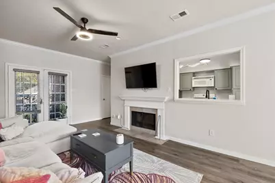 3550 Country Square Drive #111, Carrollton, TX 75006 - Photo 4