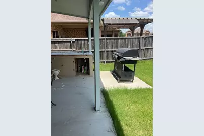 2715 Columbus, Grand Prairie, TX 75054 - Photo 12