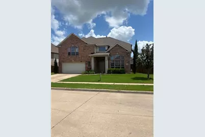 2715 Columbus, Grand Prairie, TX 75054 - Photo 2