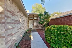 6718 Silver Sage Dr, Fort Worth, TX 76137 - Photo 2
