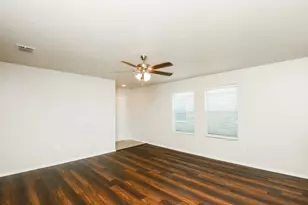 1132 Boxwood Dr, Crowley, TX 76036 - Photo 4