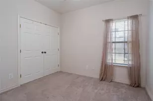 2812 Greenway Dr, Burleson, TX 76028 - Photo 28