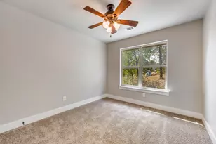 208 Greenway Bend, Pottsboro, TX 75076 - Photo 14