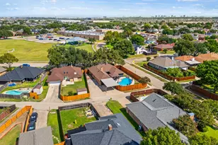 1940 Clearwater Trail, Carrollton, TX 75010 - Photo 30