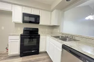 9601 Forest Ln, Dallas, TX 75243 - Photo 8