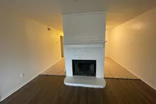 804 Cullum A Ct, Hurst, TX 76053 - Photo 8