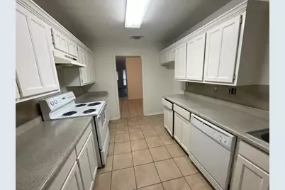 804 Cullum A Court #A, Hurst, TX 76053 - Photo 14